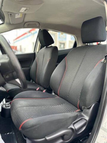 2013 Mazda MAZDA2 Touring