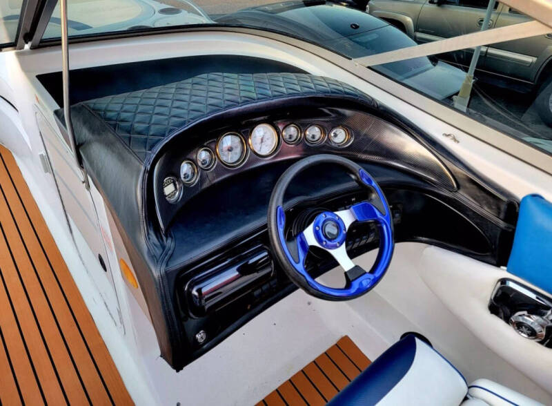 2002 Four Winns Horizon 260