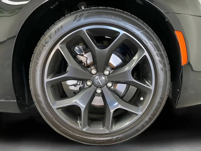 2022 Chrysler 300 Touring