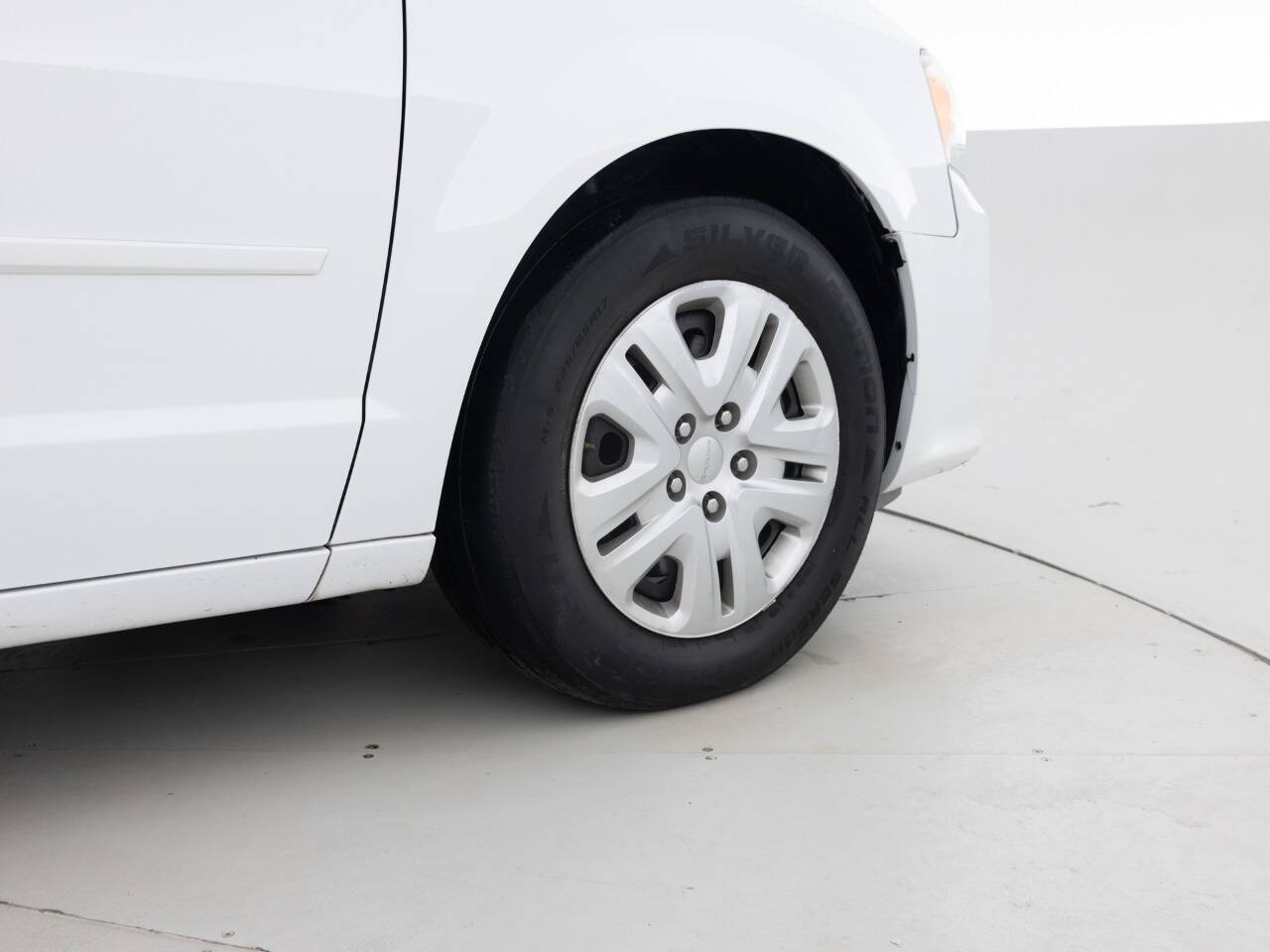 Used Car 2016 Dodge Grand Caravan  Se 4dr Mini Van For Sale Under $10,000 In Coal City, Illinois