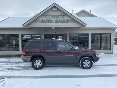1996 Jeep Grand Cherokee for sale at Clarks Auto Sales in Middletown OH