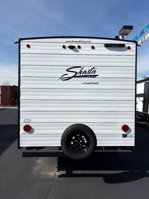 2025 Shasta RV 526db