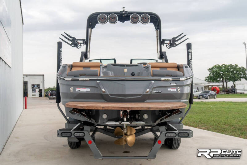 2025 MasterCraft X22