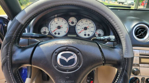 2004 Mazda MX-5 Miata LS