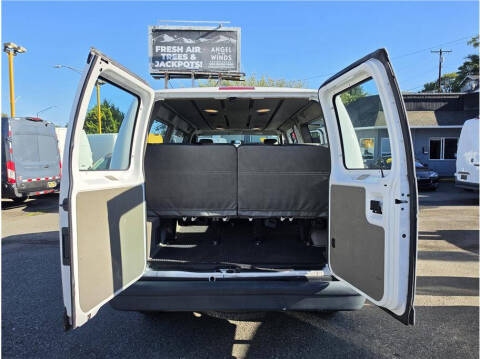 2011 Ford E-Series E-250
