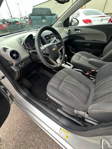 2015 Chevrolet Sonic LT Auto