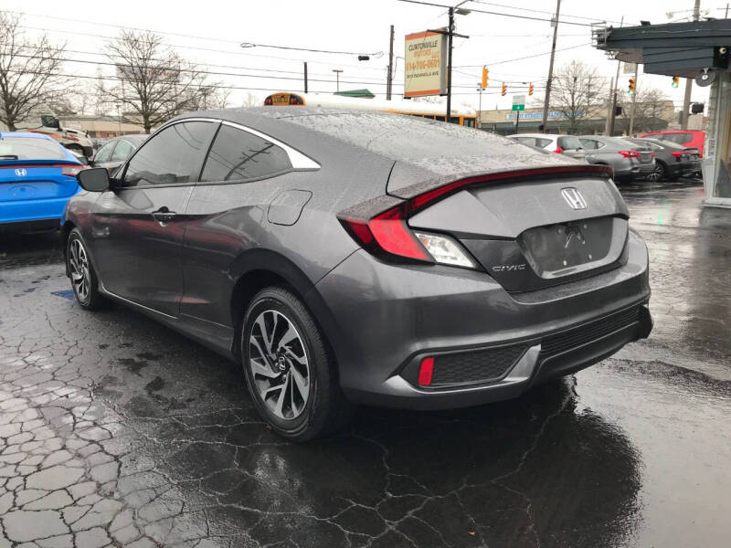 2018 Honda Civic LX-P