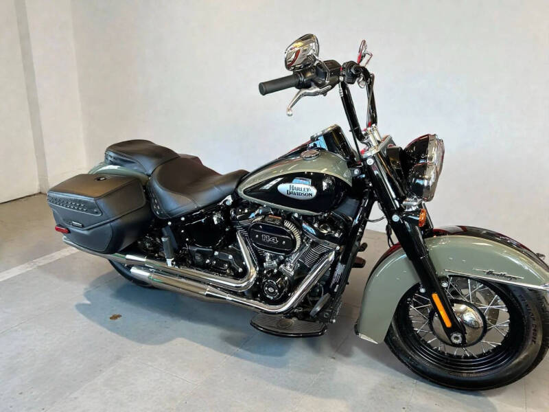 2021 Harley-Davidson FLHCS Heritage Classic 114