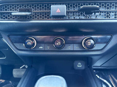 2024 Honda HR-V LX