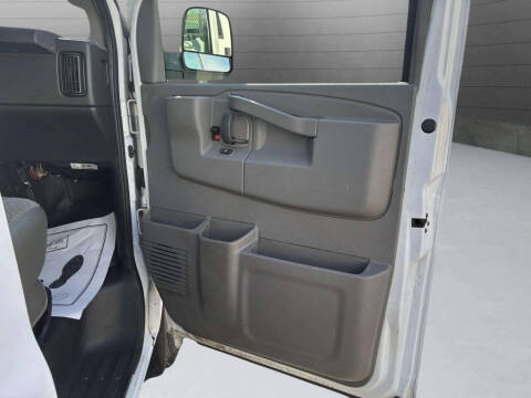 2021 Chevrolet Express 2500