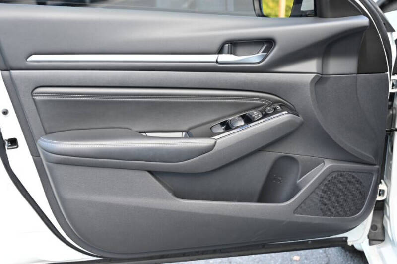 2022 Nissan Altima 2.5 SL