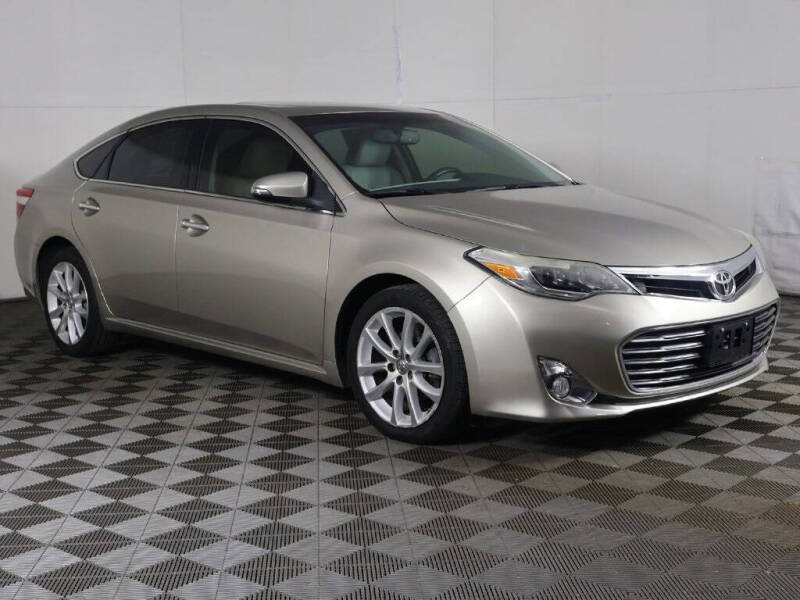 2013 Toyota Avalon XLE