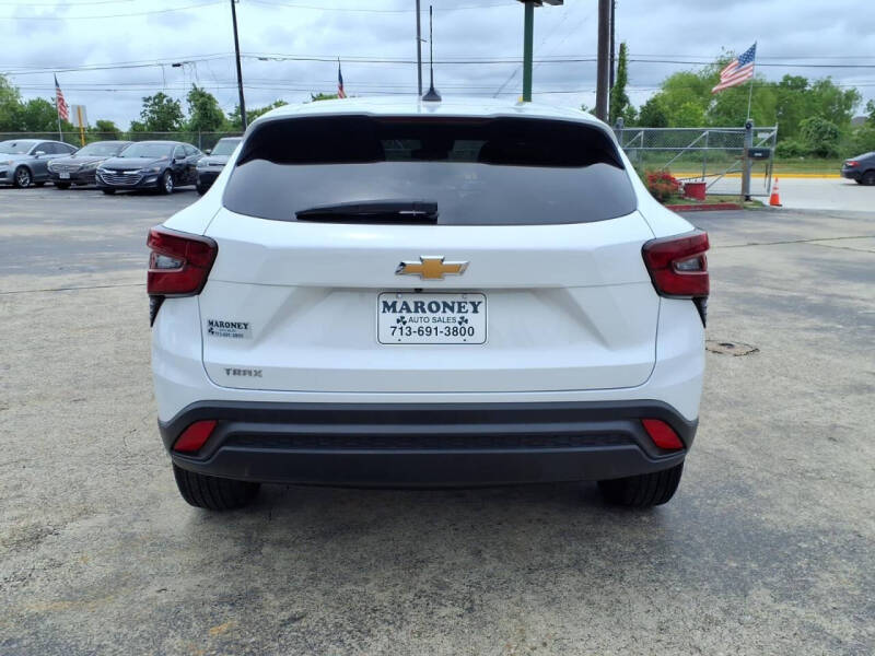 2024 Chevrolet Trax LS