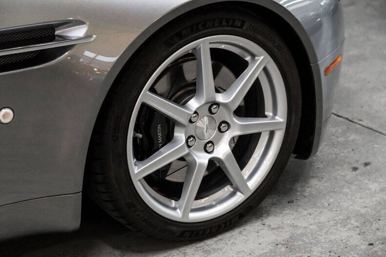 2007 Aston Martin V8 Vantage