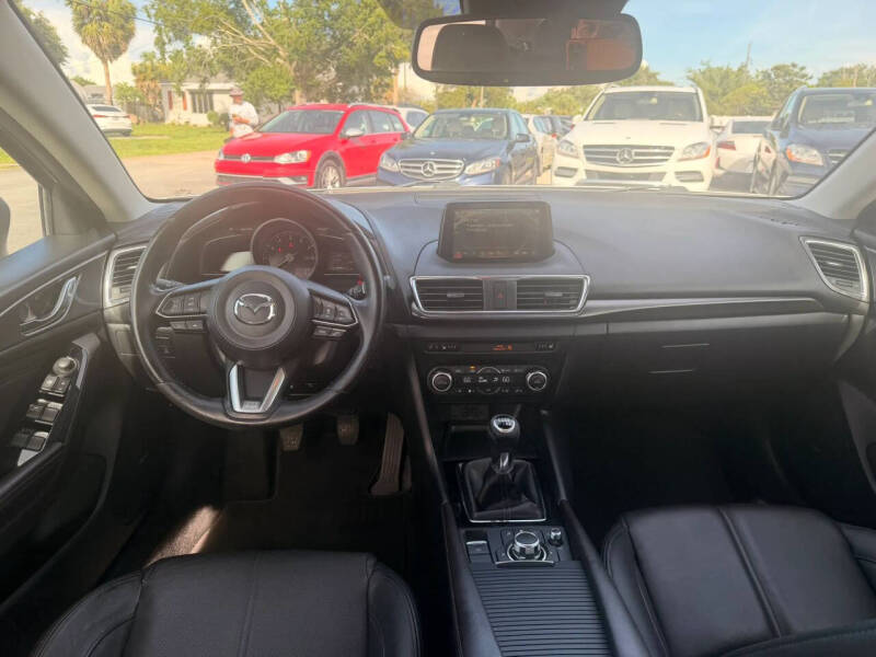 2018 Mazda MAZDA3 Grand Touring