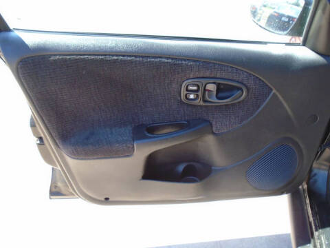 2001 Saturn S-Series SL2