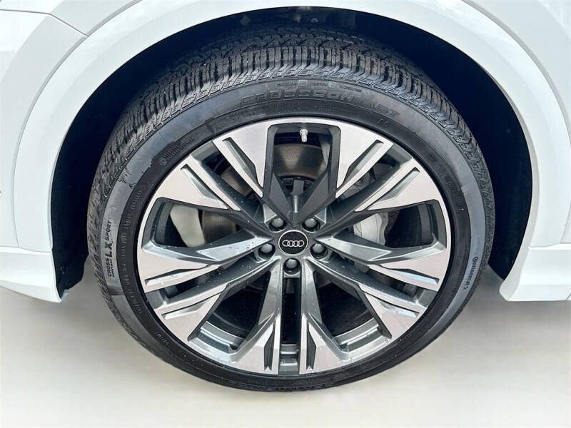 2026 Audi Q8 quattro Premium Plus 55 TFSI