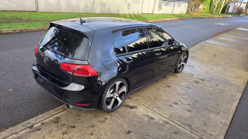 2016 Volkswagen Golf GTI SE