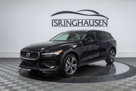 2024 Volvo V60 Cross Country B5 Plus