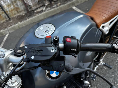 2019 BMW RNINE-T