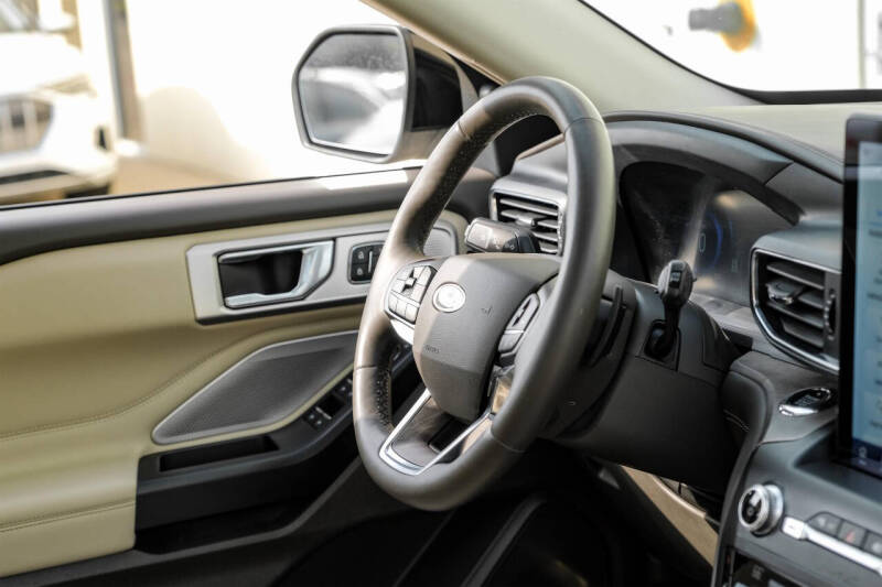 2020 Ford Explorer Platinum