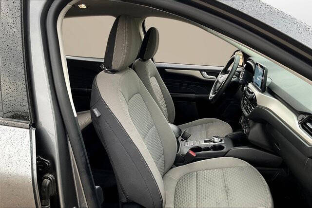 2021 Ford Escape Hybrid SE