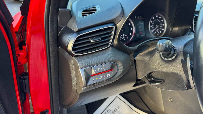 2021 Hyundai Veloster 2.0L Premium