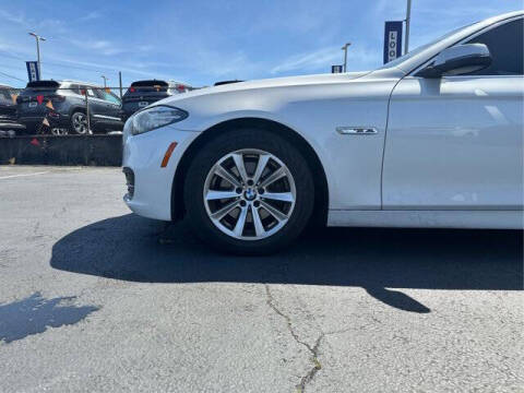 2014 BMW 5 Series 528i