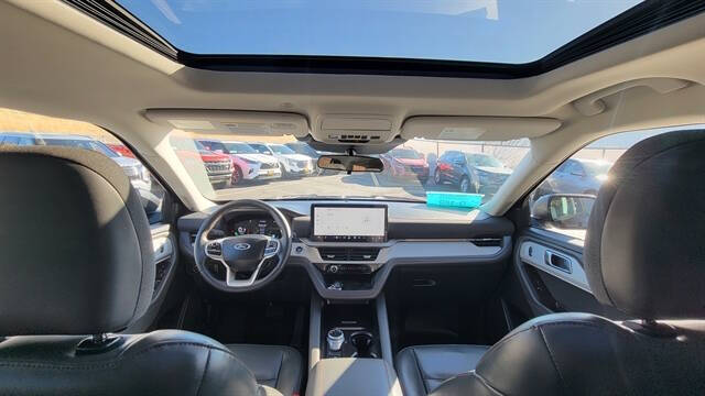 2025 Ford Explorer Active