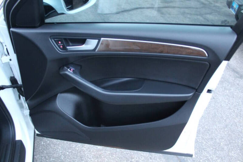 2017 Audi Q5 2.0T quattro Premium