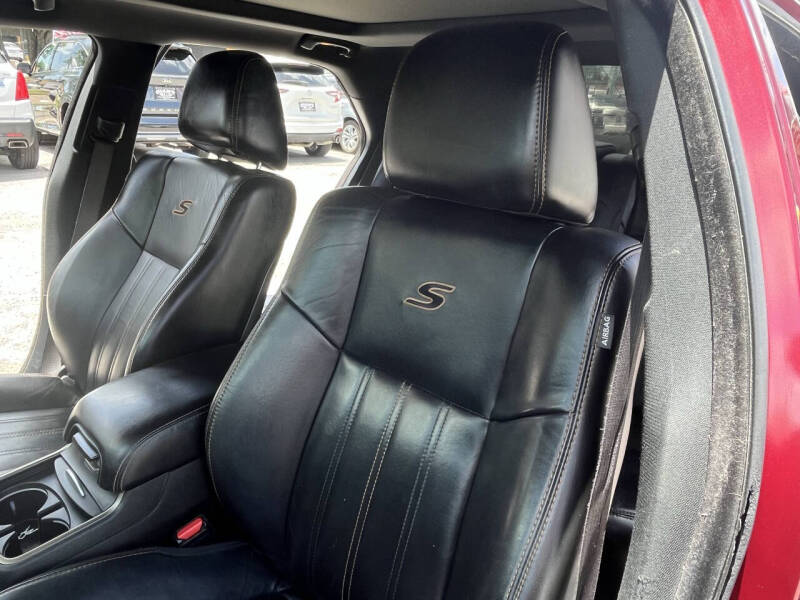2018 Chrysler 300 S