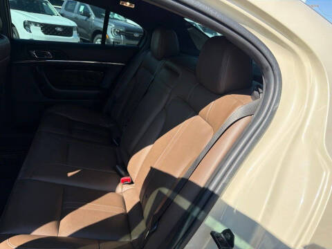 2014 Lincoln MKS
