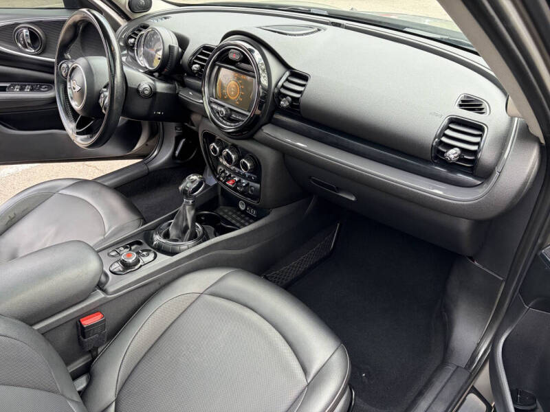 2016 MINI Clubman Cooper