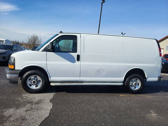 2023 GMC Savana 2500