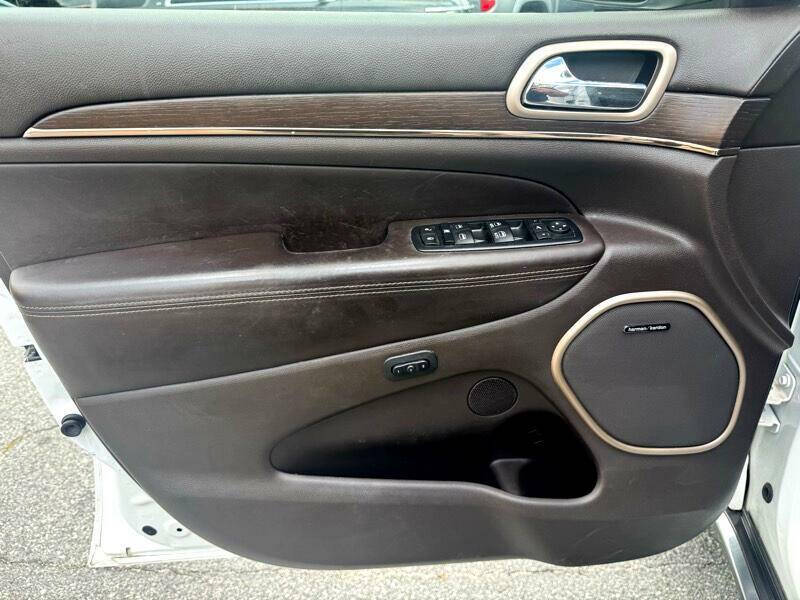 2016 Jeep Grand Cherokee Summit