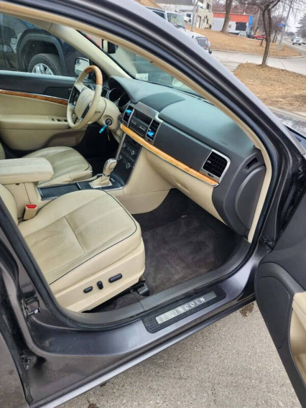 2012 Lincoln MKZ