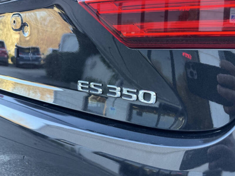 2017 Lexus ES 350
