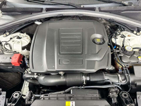 2019 Land Rover Range Rover Velar P250 R-Dynamic SE