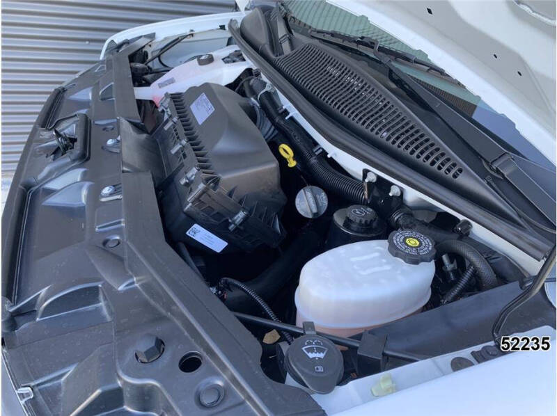 2023 Chevrolet Express 2500