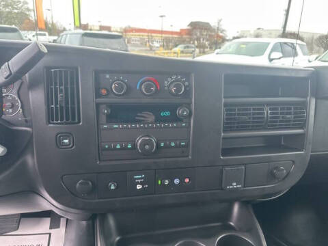 2025 Chevrolet Express 2500