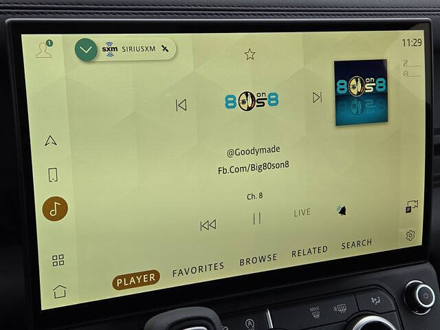 2026 Land Rover Defender 110 P300 S