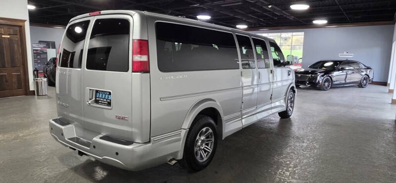 2019 GMC Savana 2500