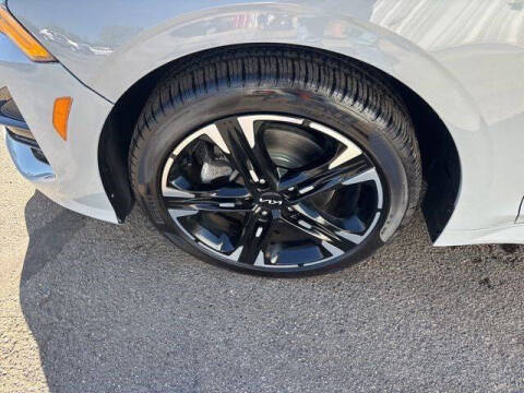 2024 Kia K5