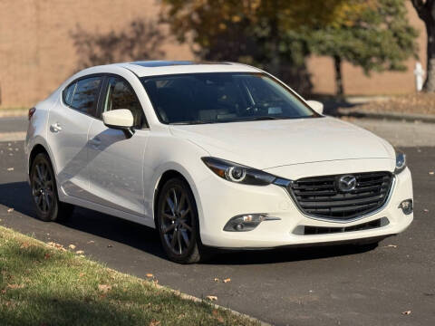2018 Mazda MAZDA3 Grand Touring