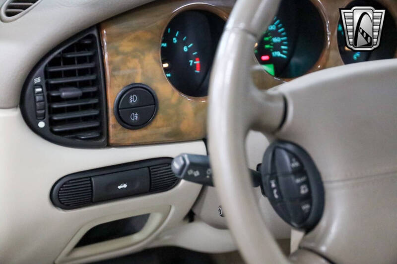 2001 Jaguar XJ-Series XJ8L