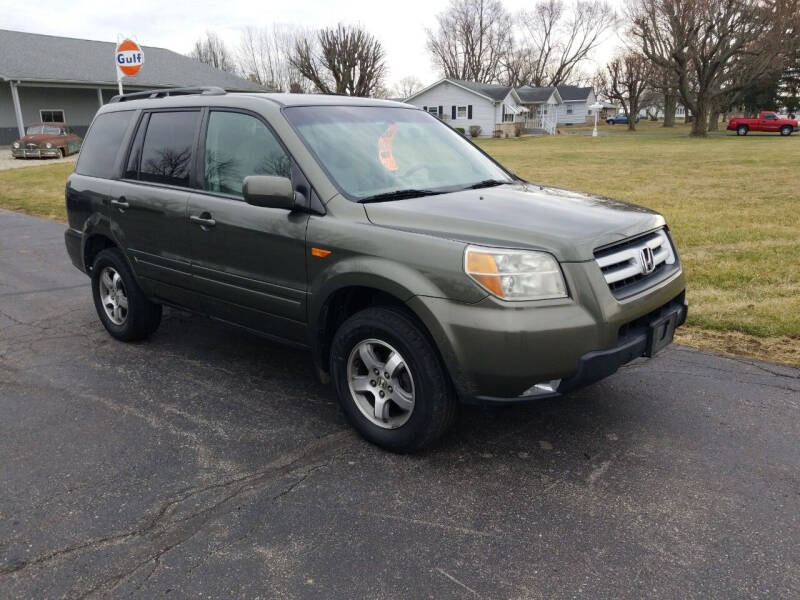 2006 Honda Pilot for sale at CALDERONE CAR & TRUCK in Whiteland IN