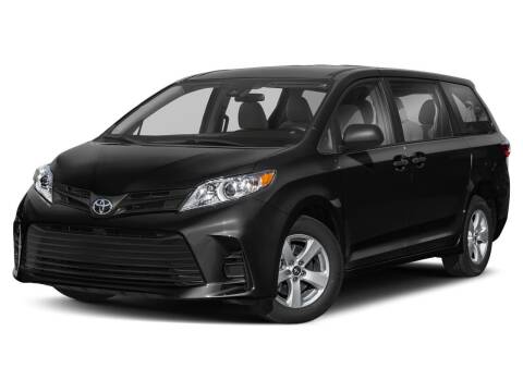 2019 Toyota Sienna for sale at Everyone's Financed At Borgman - BORGMAN OF HOLLAND LLC in Holland MI