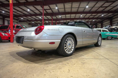 2004 Ford Thunderbird Deluxe