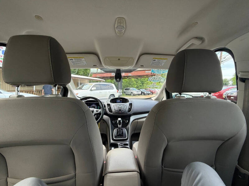 2013 Ford C-MAX Hybrid SE