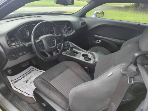 2017 Dodge Challenger SXT